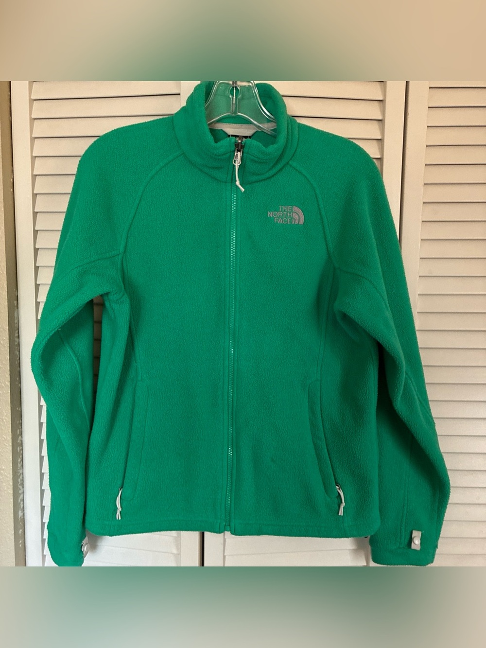 The North Face- Women's Green Full-Zip Fleece Jacket Sz Small outdoor hike camp